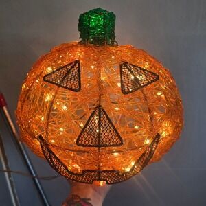 Vintage Halloween Spun Spaghetti Lucite Jack-O-Lantern Pumpkin Light Decor